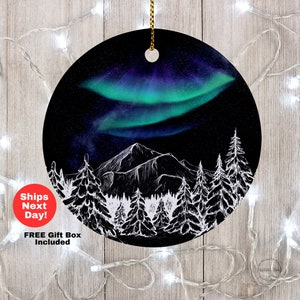 Northern Lights Mountain Ornament, Christmas Nature Lovers Ornament, Aurora Borealis Ornament, Outdoor Christmas Gift, Hiker Christmas Gift