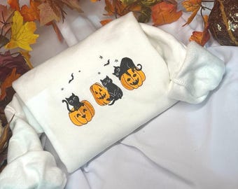 Embroidered Black Cat Halloween Sweatshirt: Spooky Pumpkin Crewneck