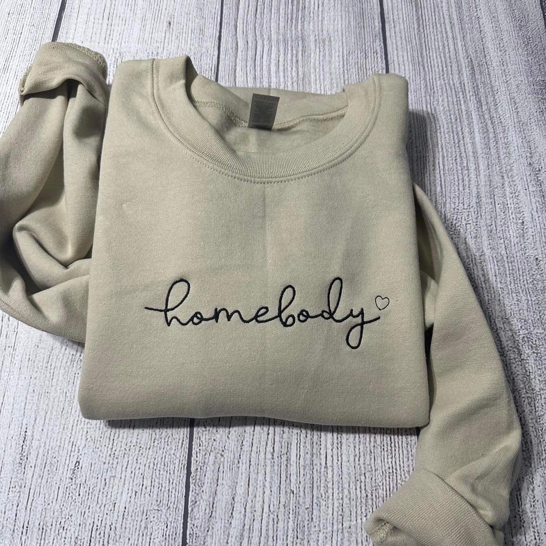 Curvy Homebody Sweatshirt