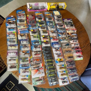 30,000 Diecast / hot wheels for sales. Facebook group created to show additional pictures. See/read Description. image 4