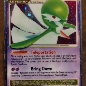 Carte Pokémon Holo Cosmo personnalisée Niv. X Gardevoir