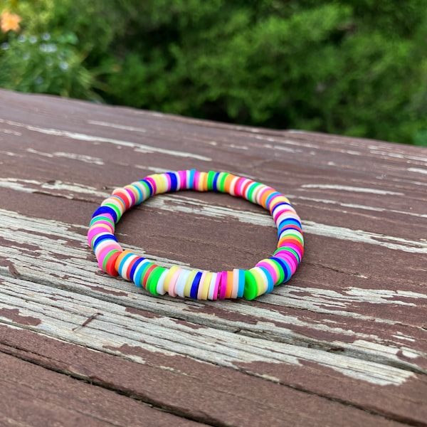 MULTICOLORED BRACELET