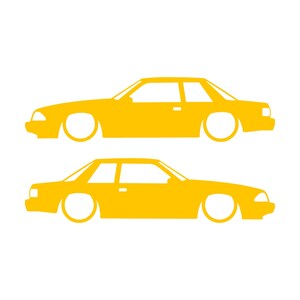 Juego de 2 pegatinas con silueta de coche rebajado para Ford Mustang Fox Body Notchback 1987-93 Amarillo