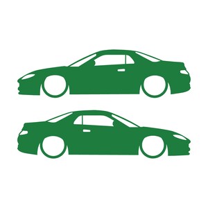 Set di 2 adesivi con silhouette di auto ribassate per Mitsubishi FTO Verde