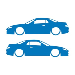 Set di 2 adesivi con silhouette di auto ribassate per Mitsubishi FTO Sky Blue