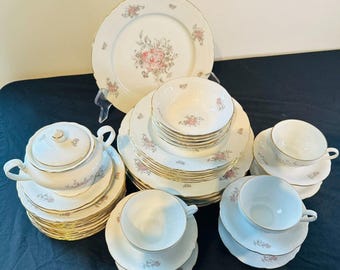 34 Piece Royal Bohemian Fine China FANTASY Dinnerware-six Place