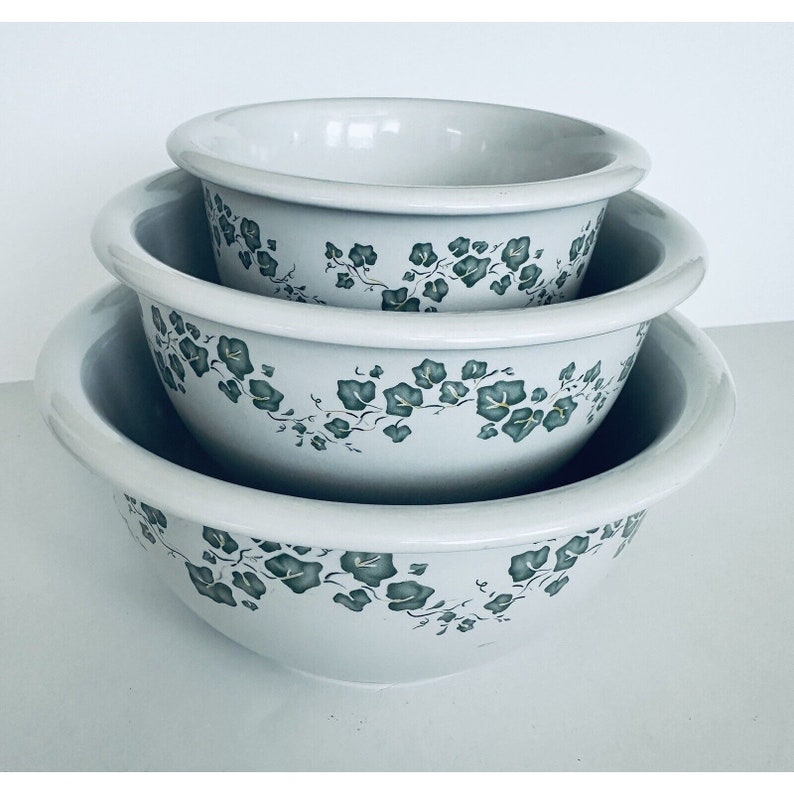 Corelle Coordinates Stoneware Nesting Mixing Bowls Callaway Green Ivory