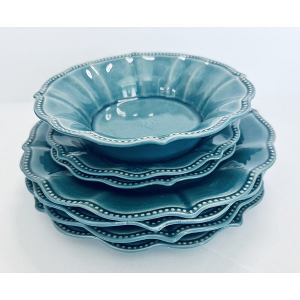 The Pioneer Woman Paige Green Dinnerware Set & replacement pieces.