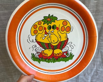 Colorful 1970s Elephant Dixie Paper Plates | Vintage Summer Birthday Party Cute Kitsch