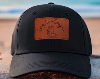 Lang leve cowgirls countrywestern baseballpet, baseballpet cowgirllaarzen, morgan wallen, countrymuziekhoed, western truckerhoed