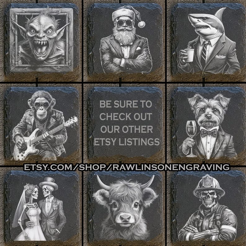 K&ouml;nnte beinhalten: Set mit 10 schwarzen Schieferuntersetzern mit verschiedenen gravierten Bildern. Die Bilder zeigen ein Monster, den Weihnachtsmann, einen Hai, einen Affen, der Gitarre spielt, eine Kuh, einen Hund, ein Skelettpaar und einen Feuerwehrmann. Die Untersetzer haben einen Text&uuml;berlagerung, der "Schau dir unbedingt unsere anderen Etsy-Angebote an" und "etsy.com/shop/rawlinsonengraving" lautet.