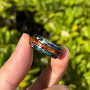 Hawaiian Wood and Abalone Shell Inlay Band Ring