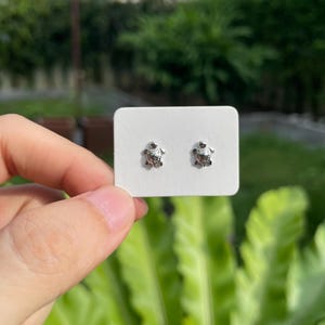 Mini Newborn Hawaiian Baby Turtle Earrings 925 Sterling Silver, Hawaiian Marine Life Dainty Stud Earrings Unisex Jewelry for Her