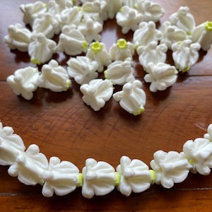 50 PCS Clay Jasmine Flower Beads Lei DIY Wedding Hair Accessories Amazon.com: 50 PCS White Clay Arabian Jasmine Crown Flowers  main image 4
