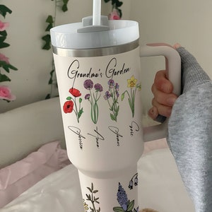 Personalized Grandma's Garden Tumbler 40oz, Custom Birth Flowers Kids Gift for Grandma, Mother's Day Cup Gift for Nana, Floral Names Cup