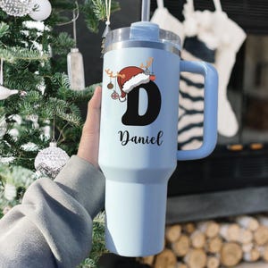 Vaso personalizado con nombre y letra de 40 oz, vaso personalizado con nombre de familia inicial de 30 oz, taza navideña familiar a juego con nombres, regalos de Navidad