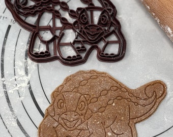 Cortador de galletas y molde de dinosaurio bebé Ankylosaurus de 3,5 pulgadas de escala producido por 3D Kitchen Art