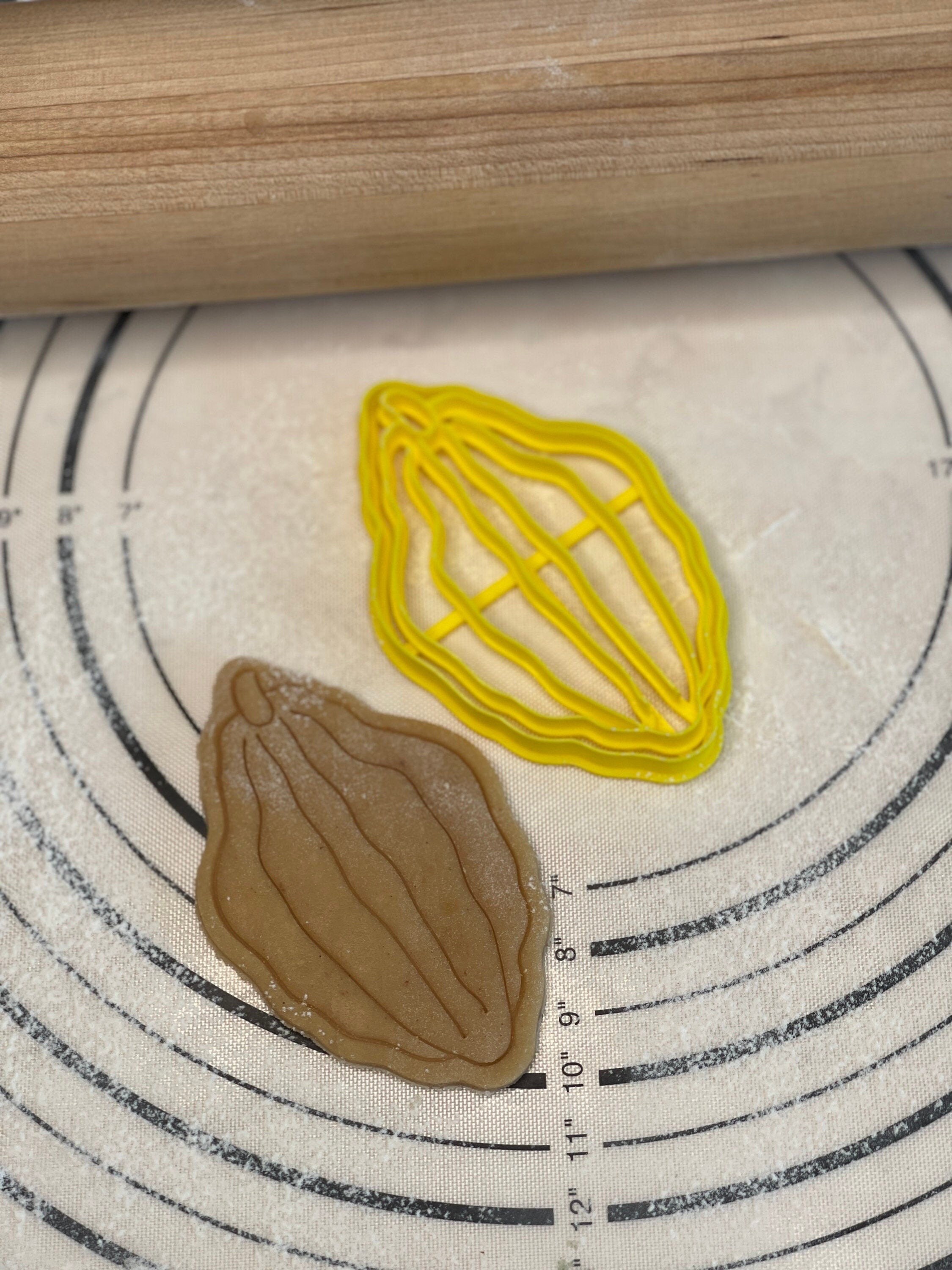 Set van 2 Etrog 4,5" en Arba Minim 6" koekjes uitstekers en mallen geproduceerd door 3D Kitchen Art