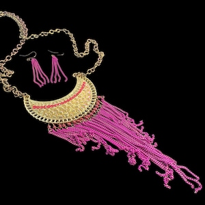 Iris Necklace and Earrings Set