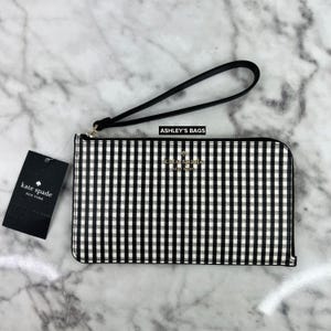Cartera de mano mediana con cremallera en forma de L y estampado de cuadros Lucy Jazzy de Kate Spade