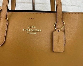 Coach large avenue carryall hotsell