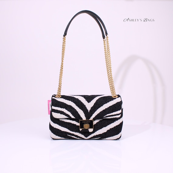 é ribbon satin 2way body bag Ribbon Satin 2-Way Body Bag Black