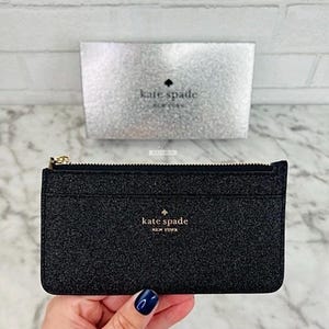 Cartera portatarjetas grande y delgada con purpurina Shimmy Lola Greta Joeley de Kate Spade