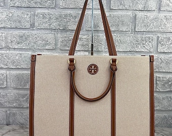 Tory Burch Blake Canvas Jumbo Tote In Natural Classic Cuoio