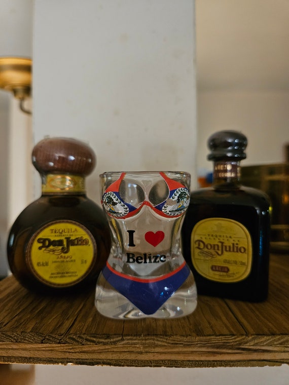 Belizean Bikini Bliss shot glass
