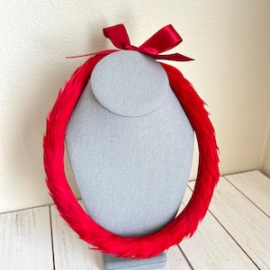 Lei Hulu Kamoe - Etsy