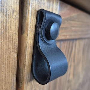 Maniglie per mobili in pelle, pomelli per cassetti, maniglie ad anello in stile boho minimale, arredamento rustico in stile fattoria