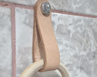 Leather Wall Hook, Snapping Wall Ring Snap Closure, Minimalist Decor, Towel Holder Farmhouse Style