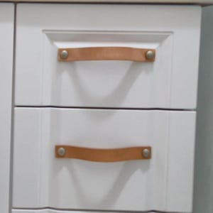 Leder Griff flach Ende - Knäufe - Möbelgriffe, Möbelknöpfe, Möbelgriffe, Schrankgriffe, Riemen Minimal