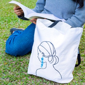 Hand embroidered tote bag/latest tote bag/shopping bag