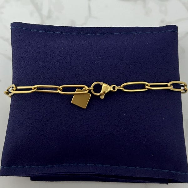 Pulsera de clip de papel dorada resistente al agua y al deslustre. Pulsera con candado delicado.