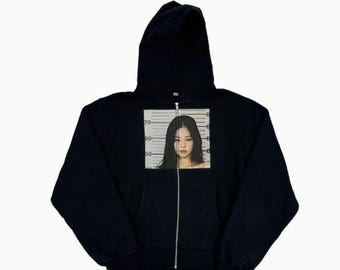 送料関税込み■EMOTIONALLY UNAVAILABLE■Jennie Hoodie★大人気 il_340x270.6684362615_8ocv.jpg