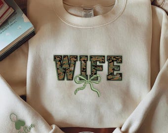 Embroidered Proud Marine Wife Girlfriend Sweatshirt: Custom Military Gift, Custom Army gift for her, Marine Proud Wife Crewneck