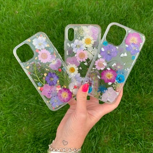 Personalised Pressed Flower Phone Case – Real Flowers & Gold, Pink or Silver Foil – Handmade Resin Case for iPhone or Samsung – Custom  Gift