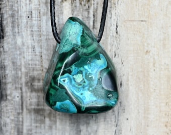 Beautiful CHRYSOCOLLA / MALACHITE pendant 31.9 g