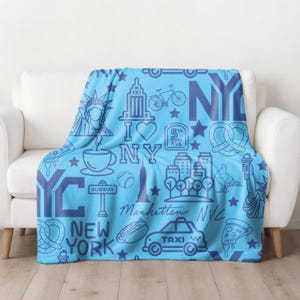 Cozy NYC Sherpa Fleece Blanket, the big apple Gift, new york city home decor, brooklyn blanket, cityscape gift, travel souvenir, I love NYC