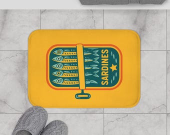 Alfombra de baño con sardinas, decoración para el hogar con pescado enlatado de colores vibrantes, alfombra de baño con temática marítima, accesorios para el hogar de estilo costero, regalo de inauguración de la casa