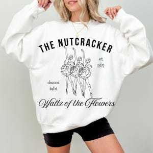 Felpa ballerina di danza classica Schiaccianoci, abbigliamento per la stagione dello Schiaccianoci, valzer dei fiori, regalo per ballerina di punta, nella mia era dello Schiaccianoci