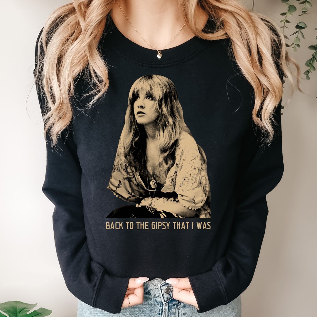 Retro Stevie Nicks Sweatshirt Nostalgic Fleetwood Mac Gypsy Shirt