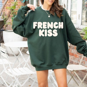 Sudadera French Kiss, camiseta de estética preppy de Francia, regalo de moda para chicas francesas, ropa para viajar a Francia, ropa de estética coqueta
