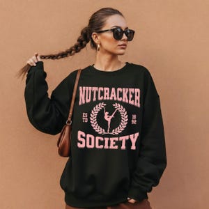Felpa della Società dello Schiaccianoci, maglietta da balletto dello Schiaccianoci in stile vintage, regalo alla moda per ballerine, vestito per mamme dello Schiaccianoci, abbigliamento per le prove