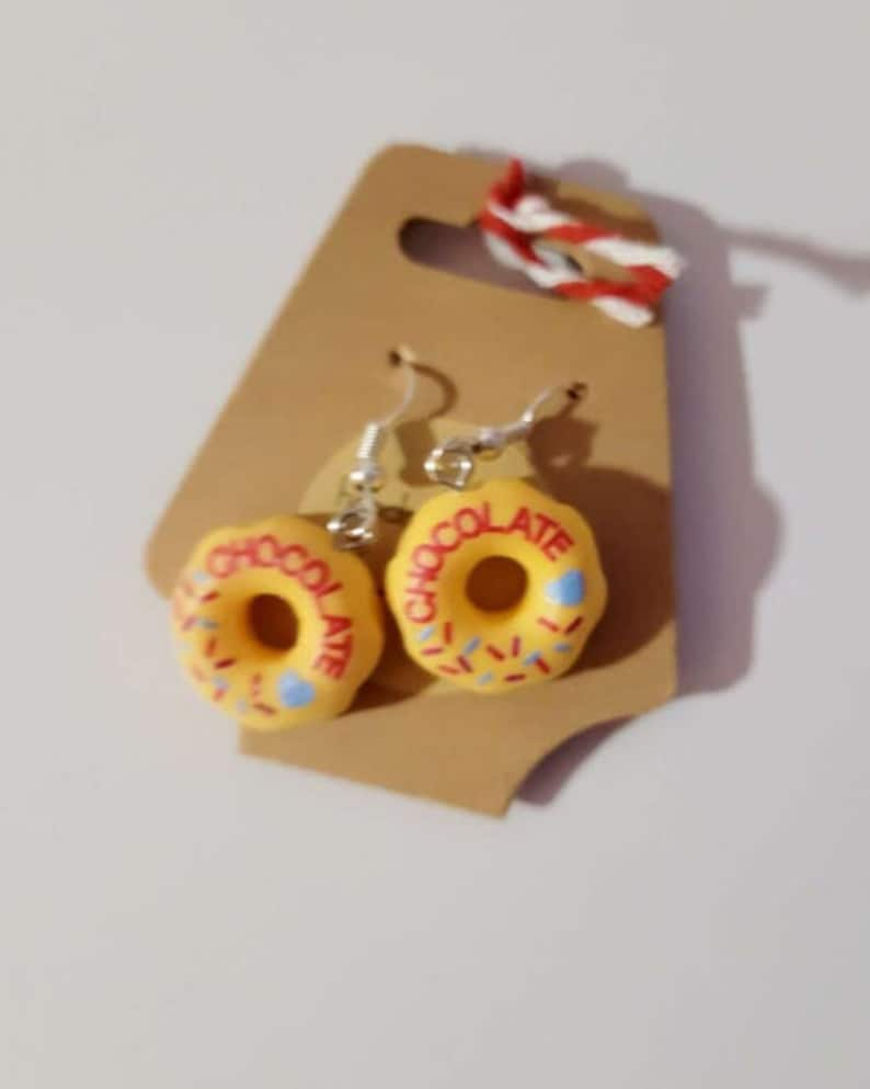 Ohrringe Hängeohrringe Donut Geschenk Sommer Geburtsatg Party Süßigkeiten Schmuck Gelb Schrift