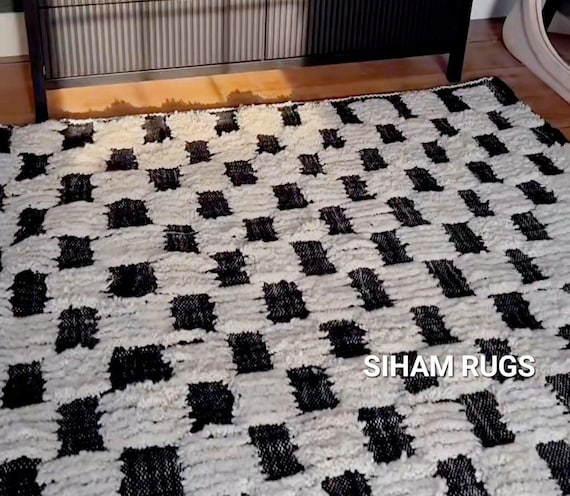 Checkered rug black and white, checkered rug runner, moroccan rugs with black, moroccan rugs checkered, moroccan rugs modern,tapis en damier