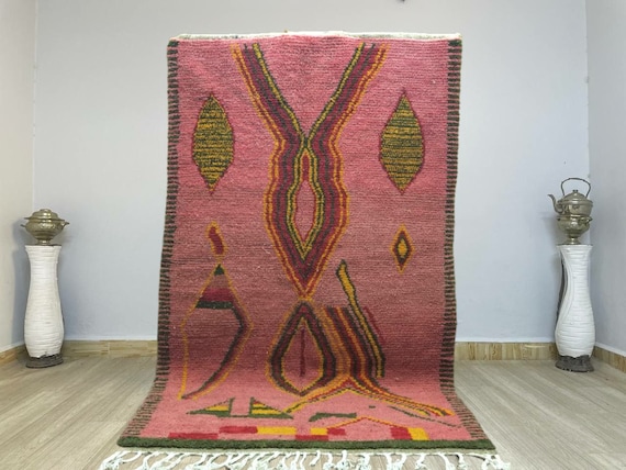 Morocco rug pink, handmade rugs 8x10, moroccan rugs runner, tufted rugs handmade, area rug 9x12, berber rug pink, pink rugs for living room.