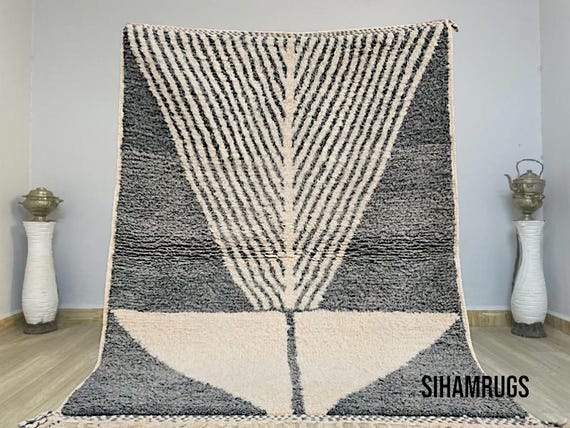 Moroccan Custom rug - Beni ourain rug - Morrocan rug - Berber rug - Handmade rug - Wool rug - Moroccan area rug - Morocco rug - Handmade rug