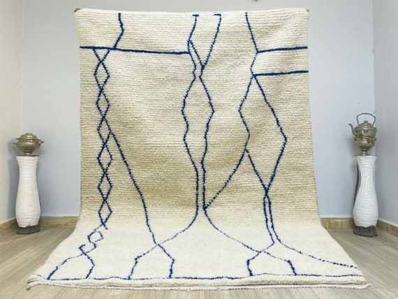 Large handwoven cream rug 8x10, bedroom rug - Handmade Moroccan rug - Boujaad rug - Morrocan rug  berber rug - Moroccan bohemian area rug